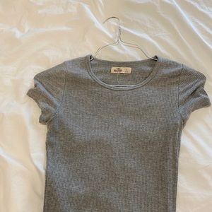 Gray Hollister T-shirt.